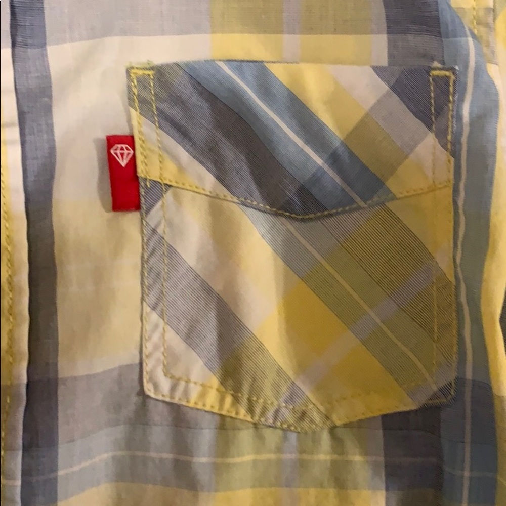 Button down shirt - Picture 4 of 4